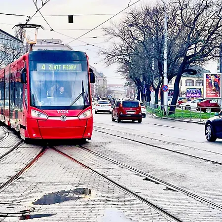 Center * Братислава